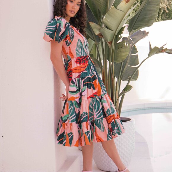 JessaKae Dresses & Skirts - JessaKae Catalina Pink Palm Leaf Puff Sleeve Midi Dress L
